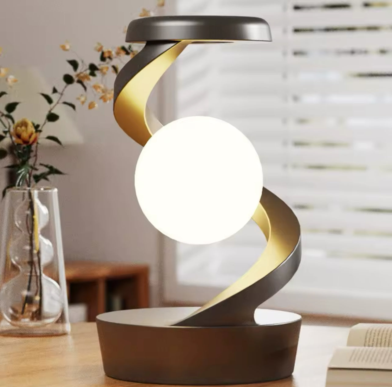 Multifunction Wireless Charger Stand 3D Levitating Ball Lamp with RGB Floating LED Night Light Fast wireless Charging Station